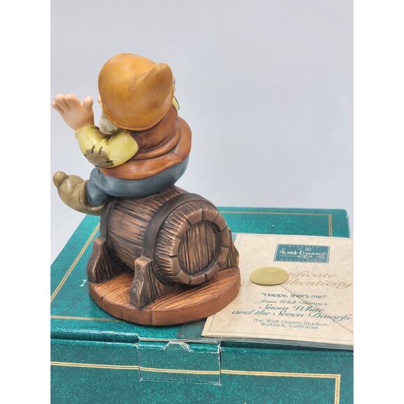 WDCC Happy Snow White Seven Dwarfs "Happy that's me!" Disney Retired COA Box - Picture 7 of 16